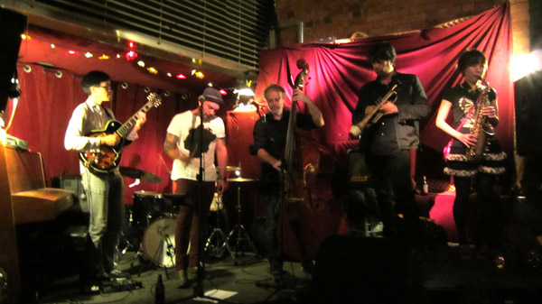 Melbourne Jazz Band "Trumpet" Gigging at Grumpys Green
